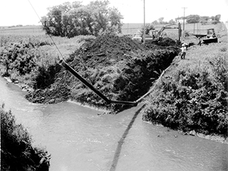 Gas line beneath the Nishnabotna River, near Manning, Iowa. 